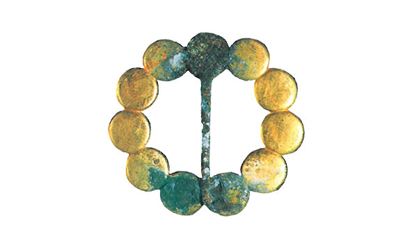 Gold Brooch (Preserved at Sendai City Museum)